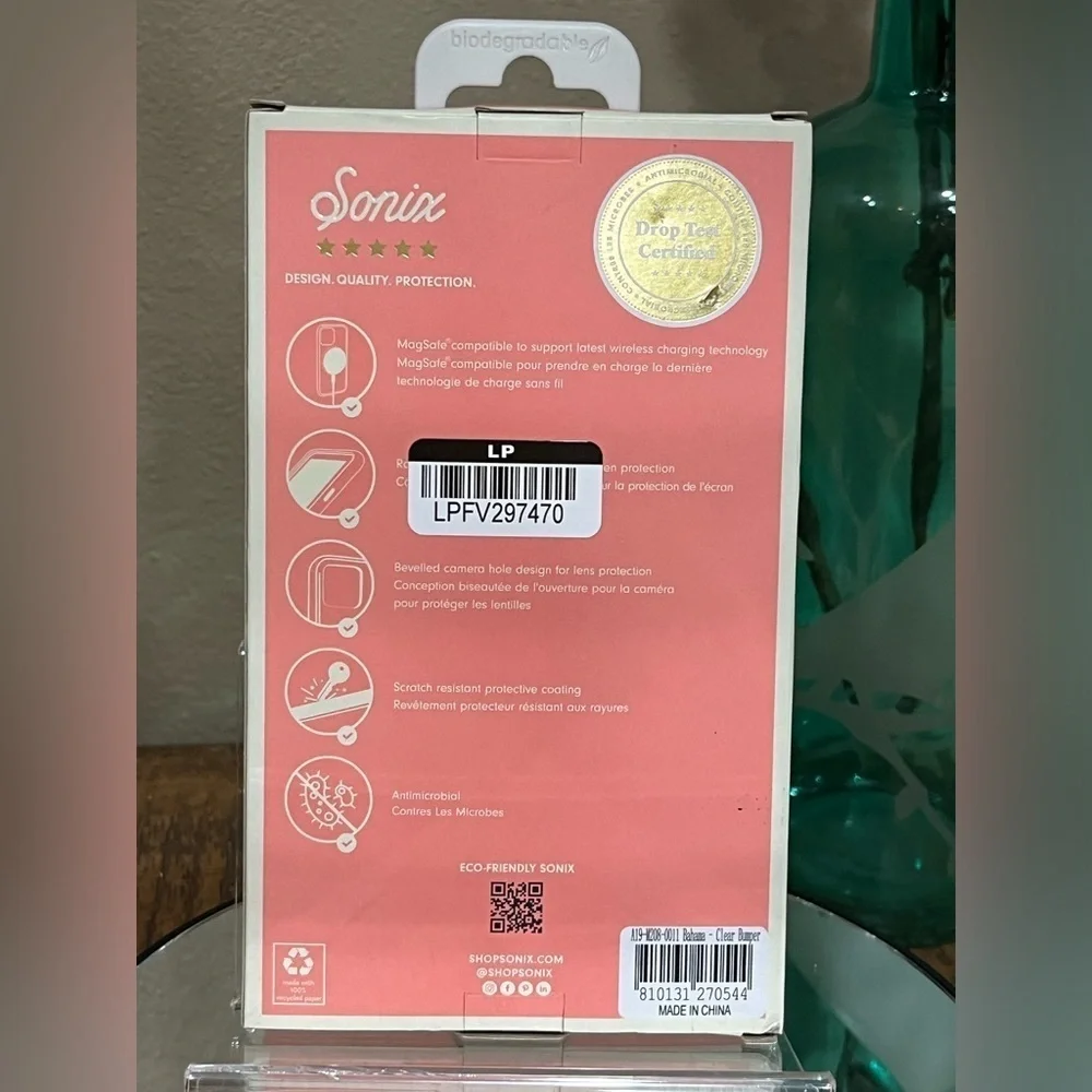 Sonix iPhone 15 Pro, Bahama pattern, new!